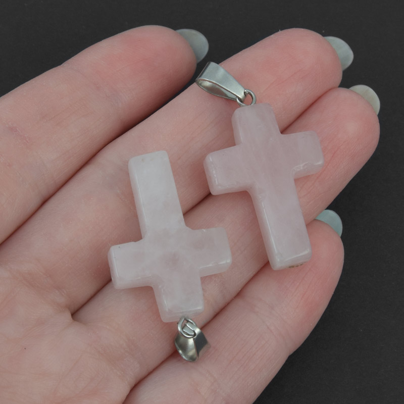 Підвіска Хрест, Натур. камінь Кварц рожевий, 30х20х6 мм (POD-057952)