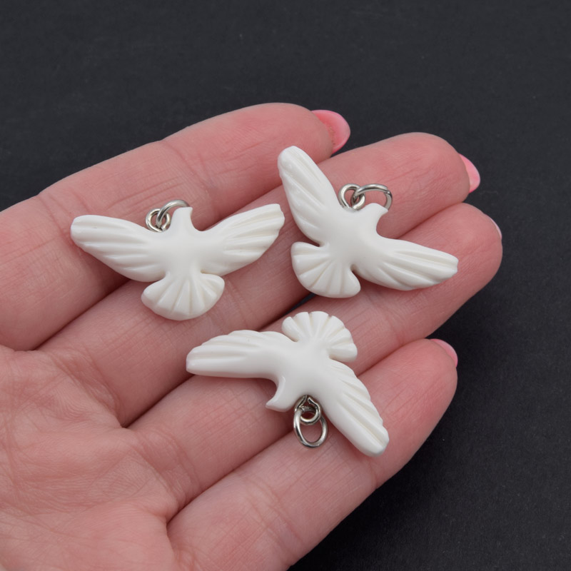 Підвіска Горлиця з полімерної глини, 30х16 мм, Біла (POD-058982)