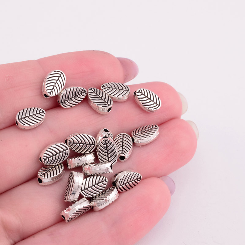 Бусины мет. Листики, 8х6 мм, Античное серебро (BUS-055354)