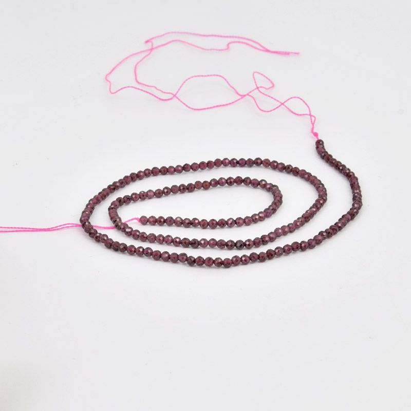 Бусины Гранат, Натур. камень, 2-2,5 мм, Круглые граненые (BUS-058203)