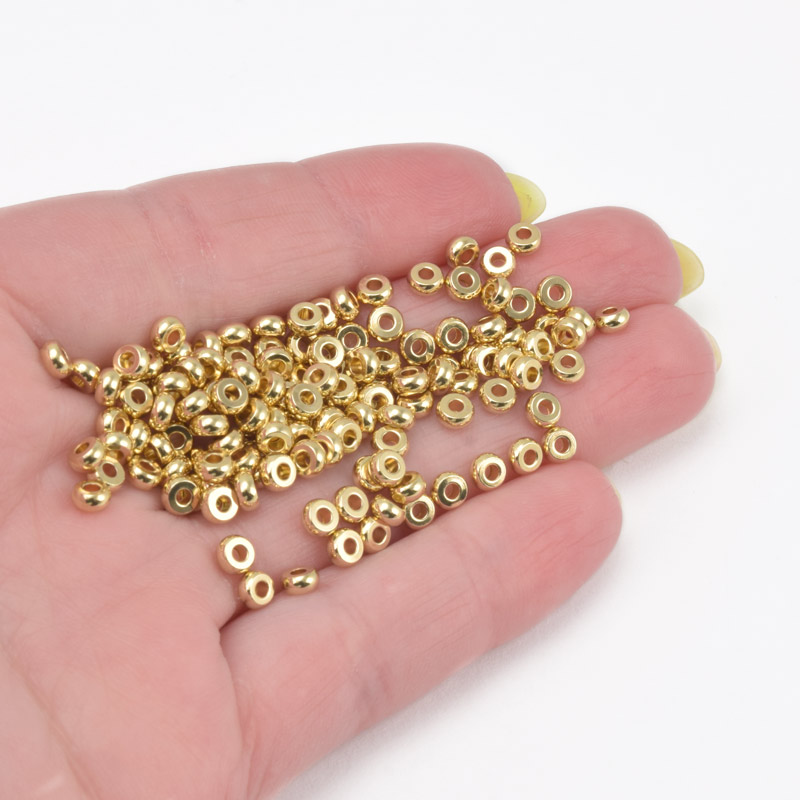 Намистини з нерж. сталі Круглі плоскі, 4х2 мм, Покриття 18 kt (STL-062536)