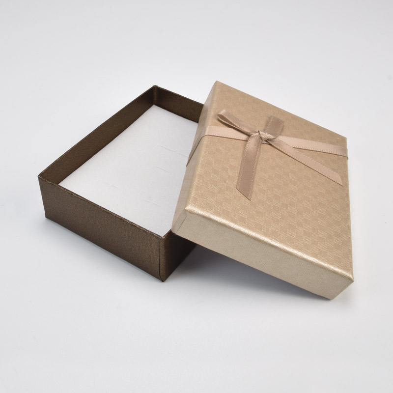 Подарункова коробочка Прямокутна з бантиком, 9х7х2,5 см, Бежева (UPK-056832)