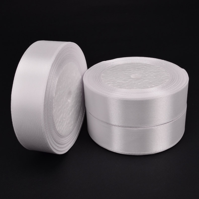 Атласна стрічка, 25 мм, Білий (LEN-053428)