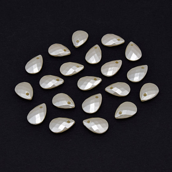 Бусины-подвески пластиковые Капля плоская Жемчуг, 12х8 мм, Молочные (BUS-028833)