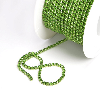 Стразовий ланцюг SS6 - 2,0 мм, салатовий, Стрази скляні салатові (ZEP-040481)